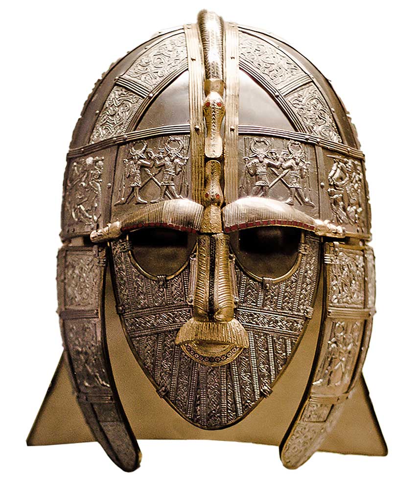 Sutton_Hoo_helmet_(replica)